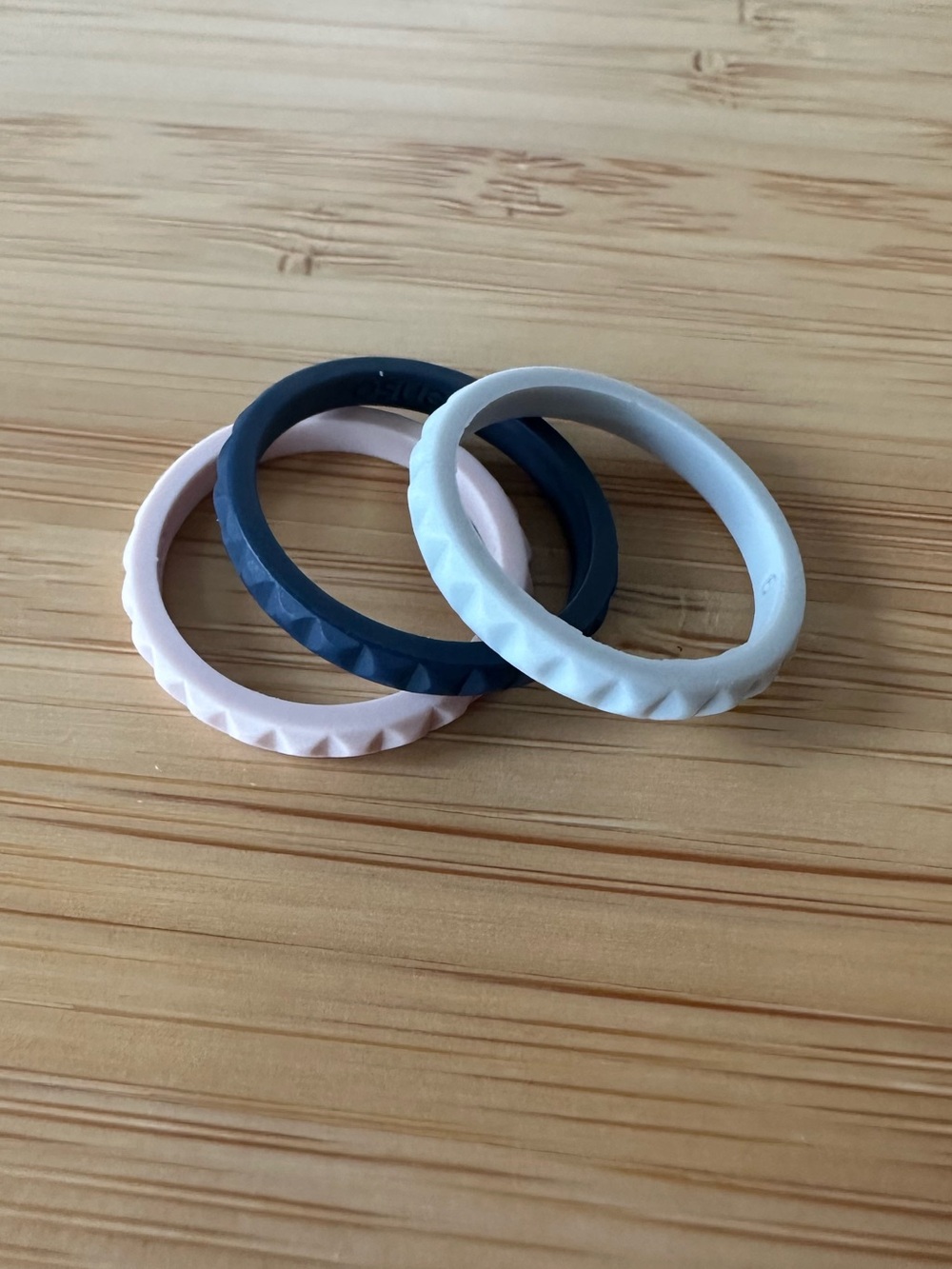 Enso Pyramid Stackable Silicone Rings - Women's 6